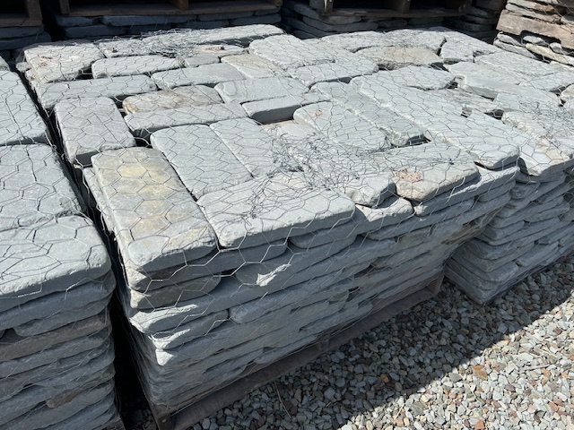 Lot #2: 1 pallet 1.5" Tumbled Irregular Pavers